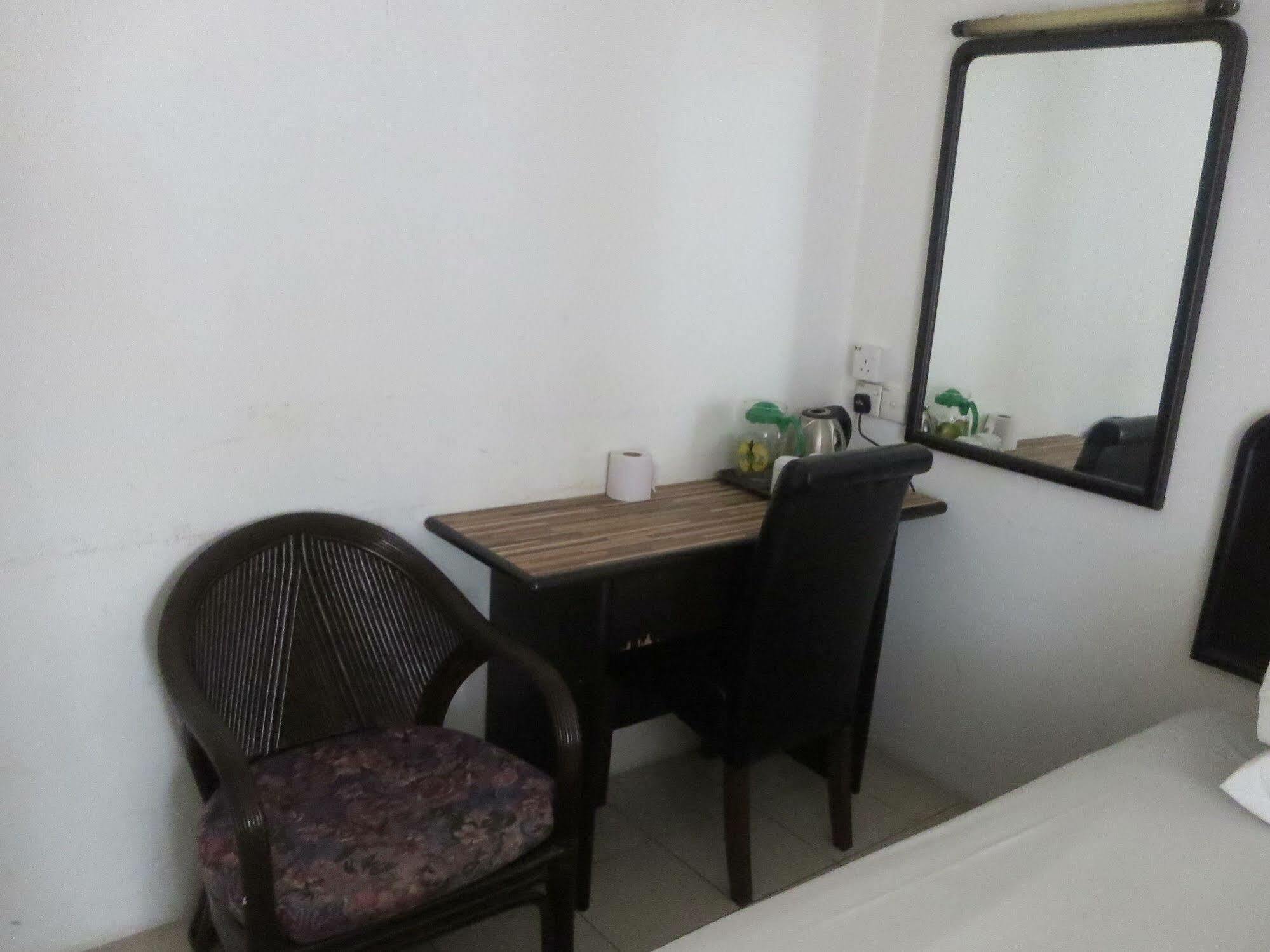 Wah May Hotel Kota Kinabalu Luaran gambar