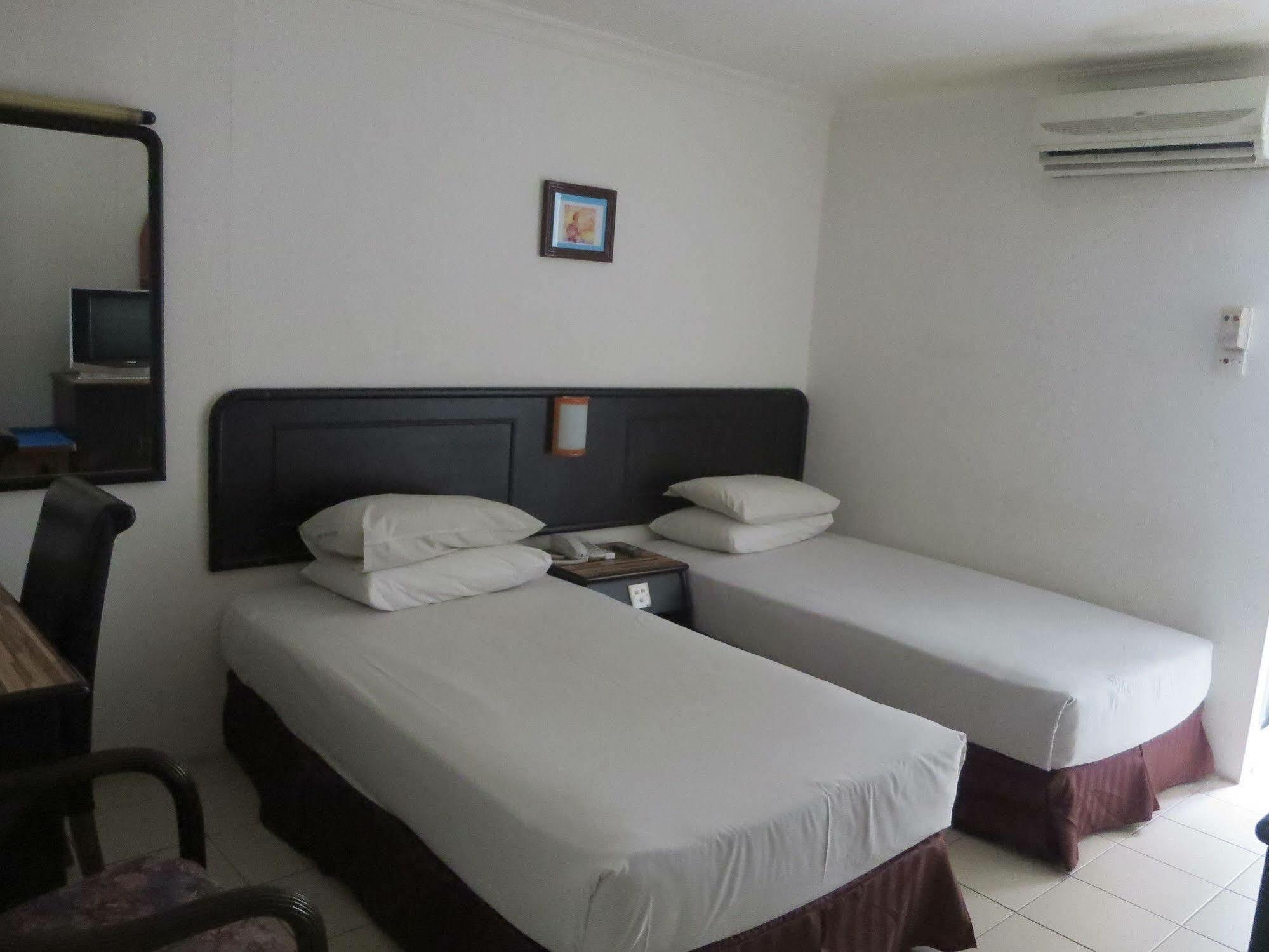 Wah May Hotel Kota Kinabalu Luaran gambar